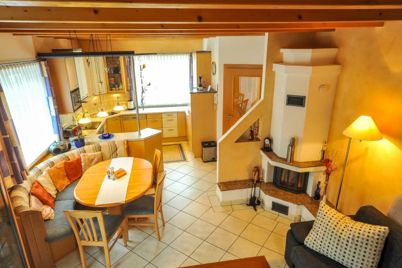 Ferienwohnung Regina Sankt Peter-Freienstein 外观 照片